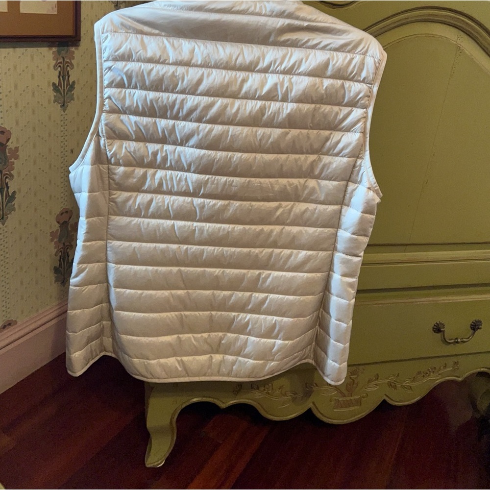 Sami matte water repellent padded vest brooks brothers
